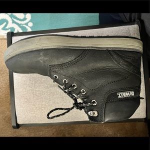 DeWalt Plasma steel toe boots size 11.5